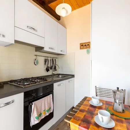 Cozy Hideaway Above Casa vacanze *